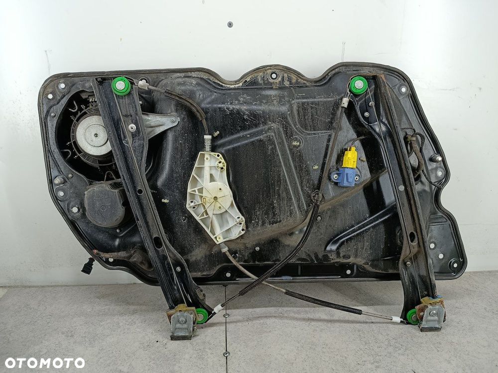 PODNOŚNIK SZYBY PRAWY PRZÓD  VW PASSAT B6 3C1837756G 1K0959792M BOSCH - 1