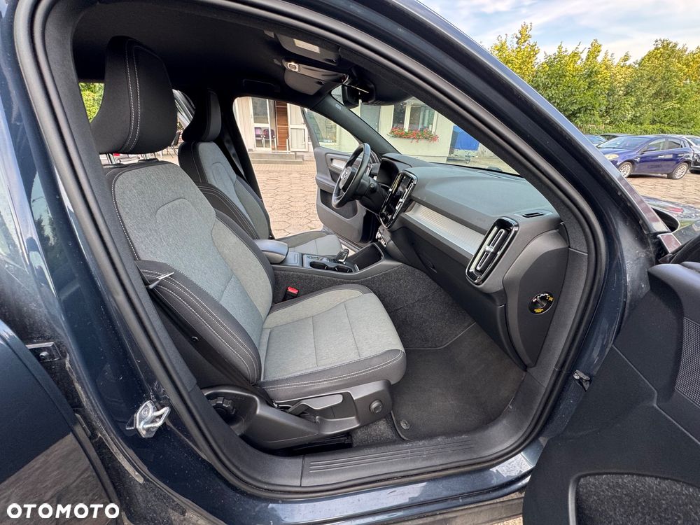 Volvo XC 40 - 6