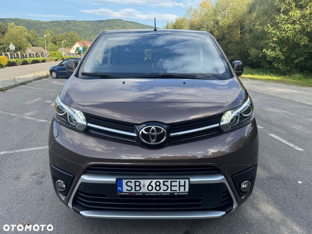 Toyota ProAce Kombi 2.0 D-4D Long 2,8t - 2