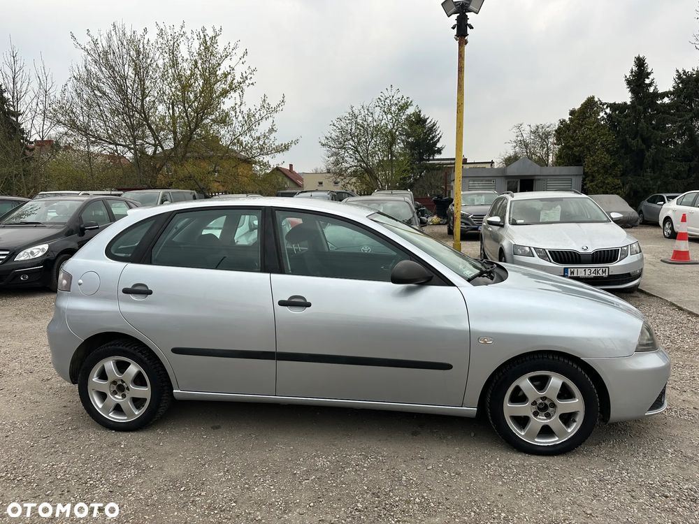 Seat Ibiza 1.4 16V Reference - 6