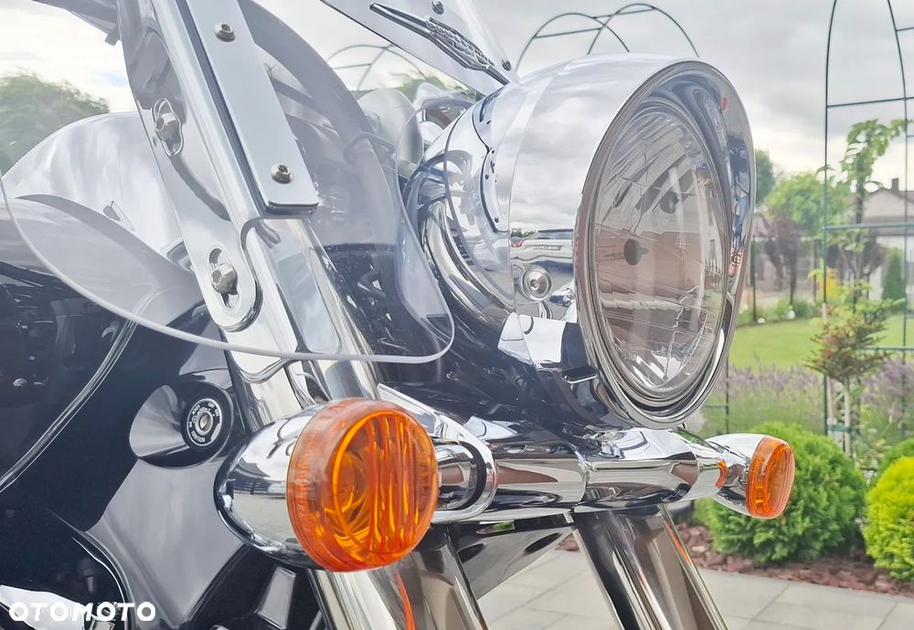Suzuki VL 800 Volusia - Boulevard C50 - 20