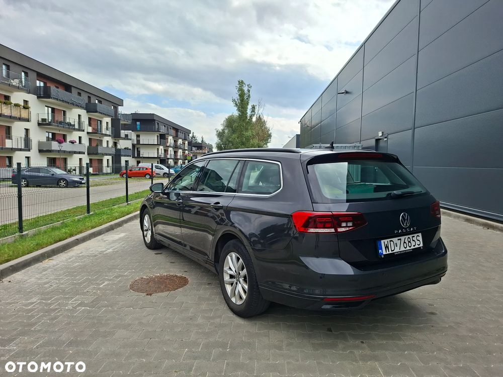 Volkswagen Passat Variant 2.0 TDI EVO Business DSG - 5