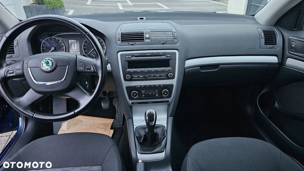 Skoda Octavia 2.0 TDI DPF Ambiente - 11