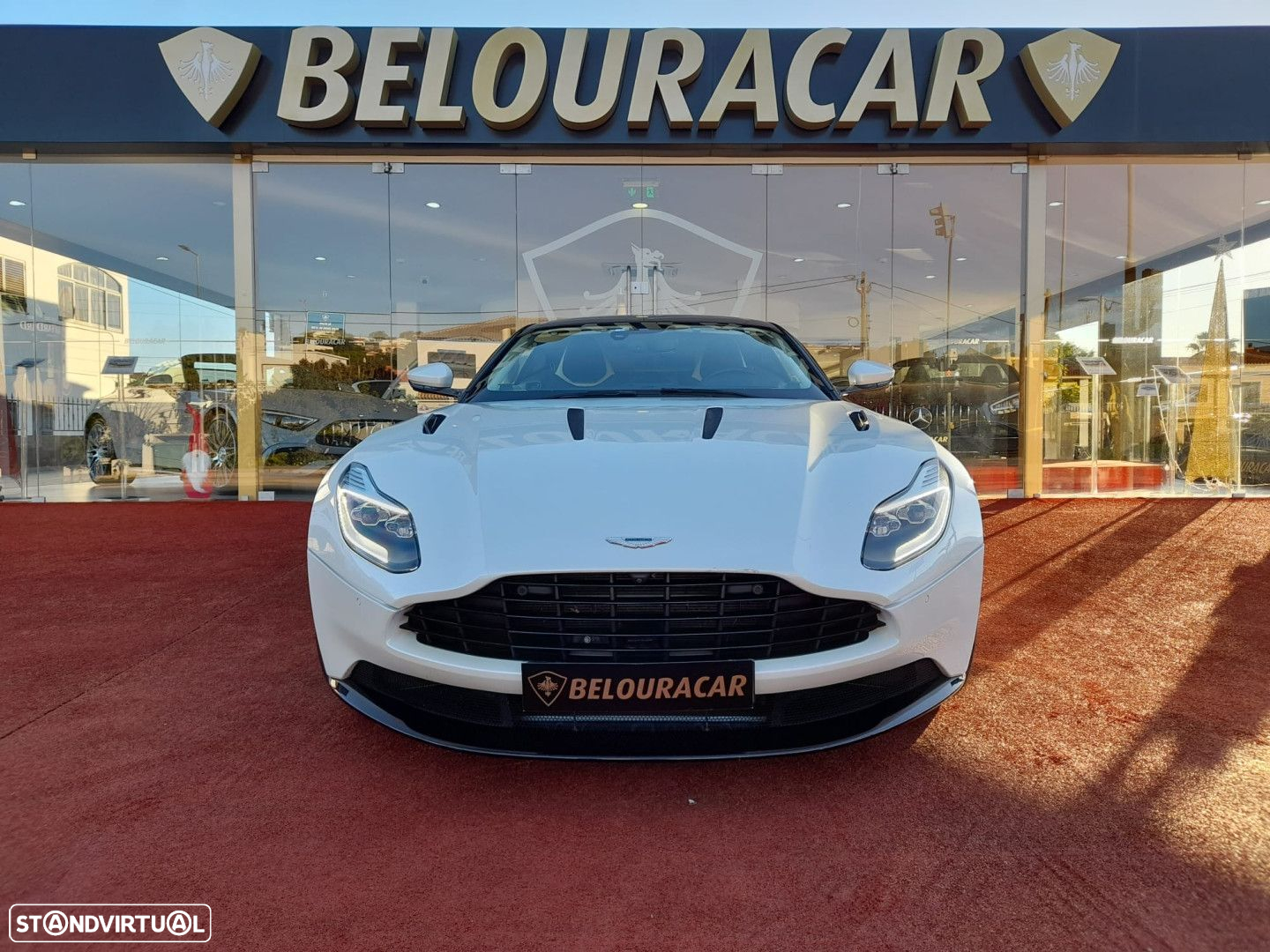 Aston Martin DB11 Coupé V12 Auto - 2
