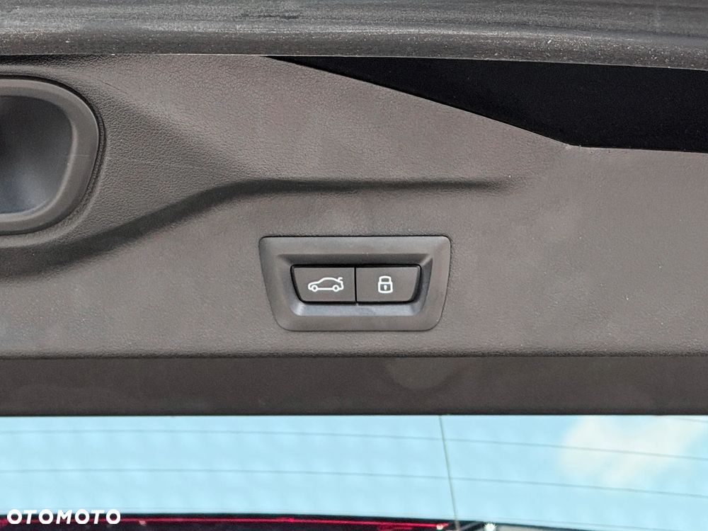 BMW X5 xDrive30d - 16