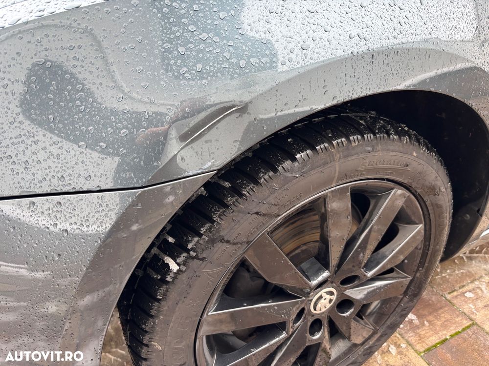 Skoda Octavia Combi 2.0 TDI DSG Soleil - 16