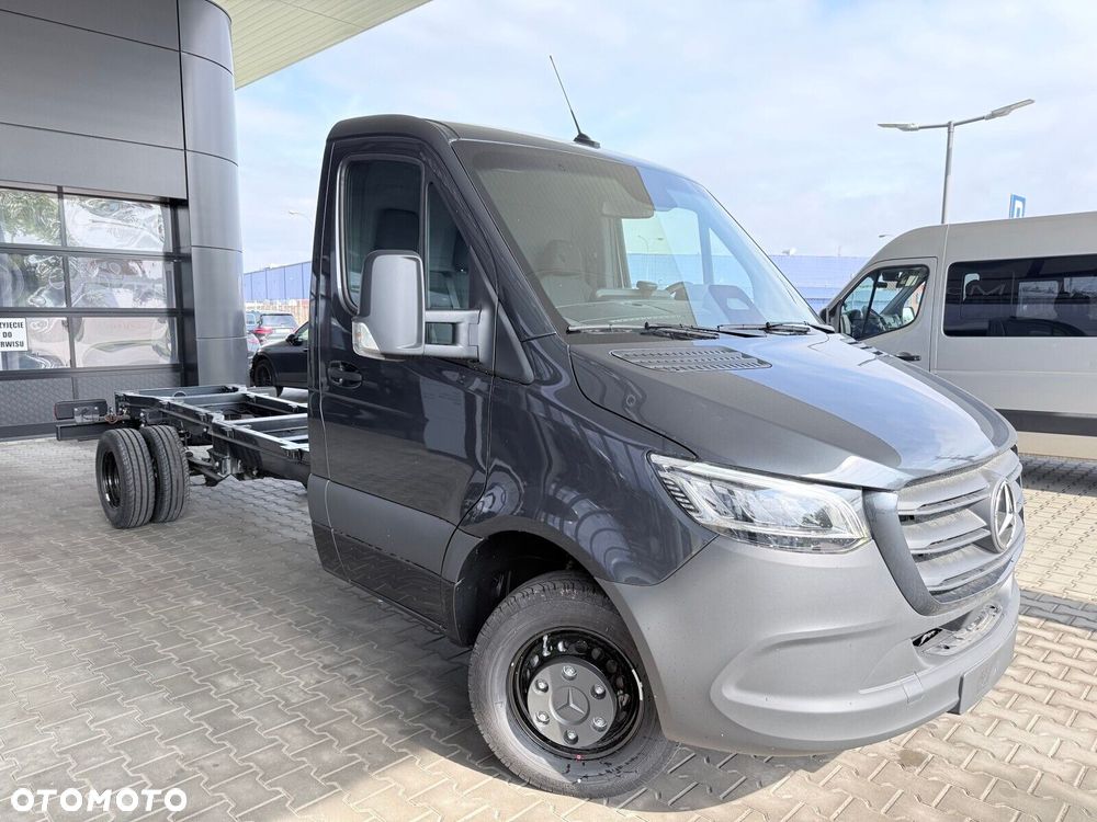 Mercedes-Benz Sprinter 517 cdi długi 4325 mm. - 8