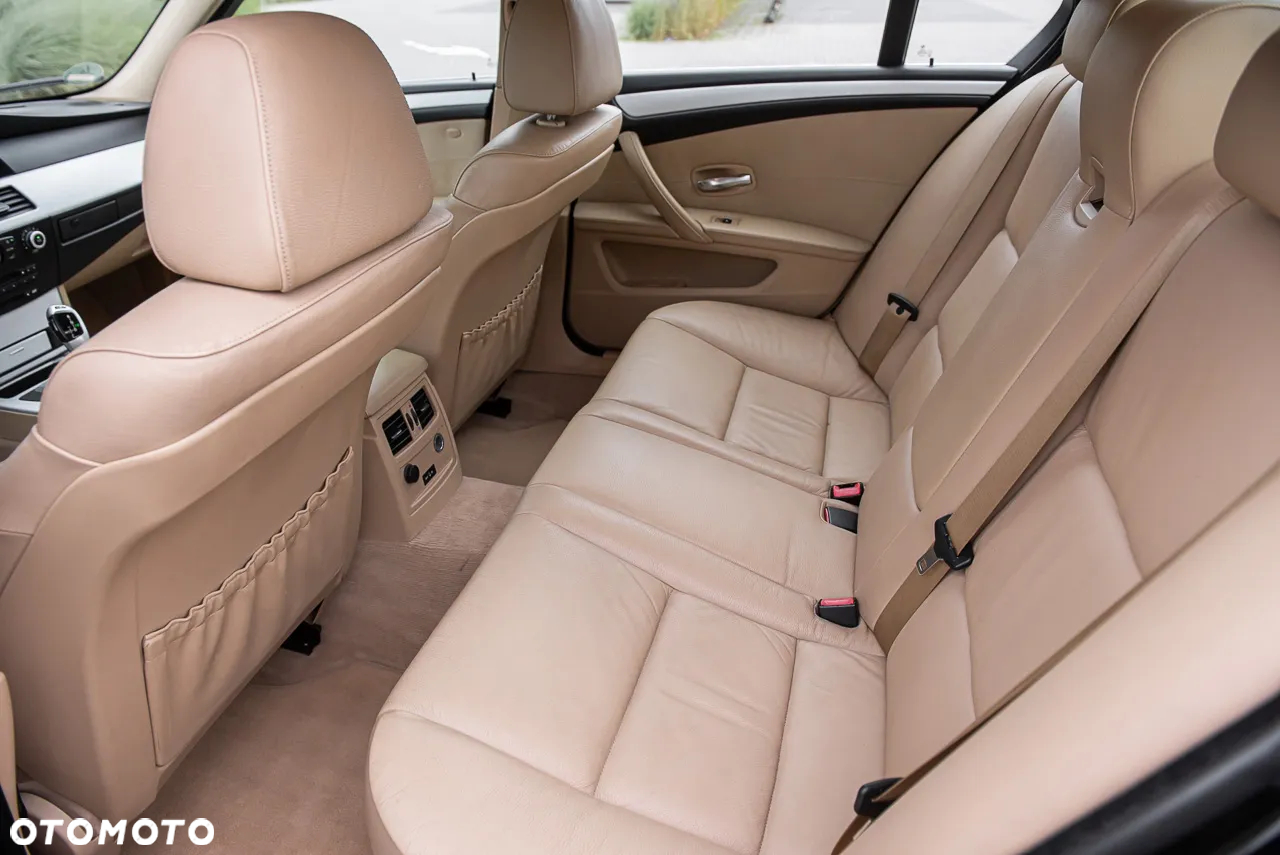 BMW Seria 5 - 24