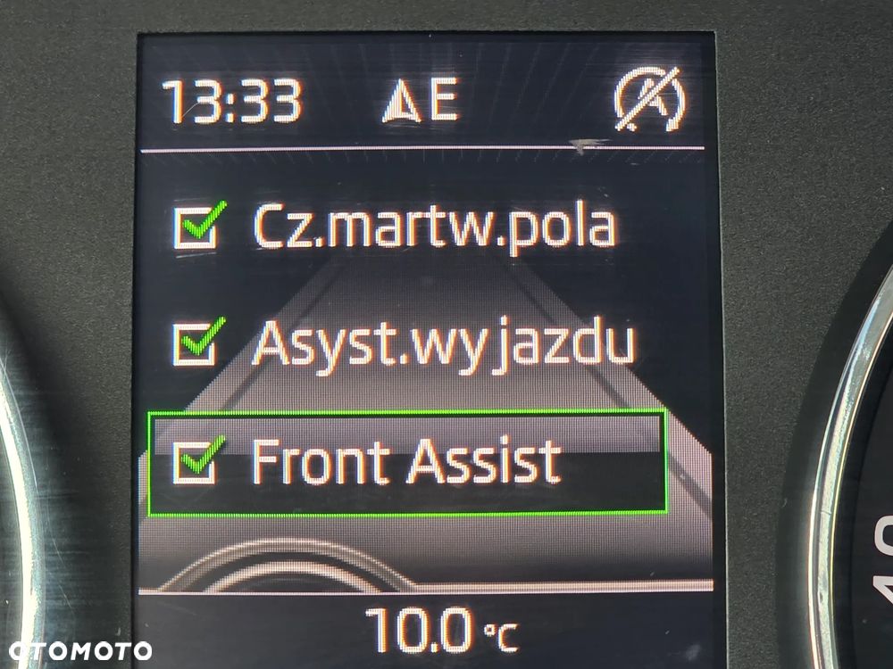 Skoda Superb 2.0 TDI DSG Premium Edition - 35