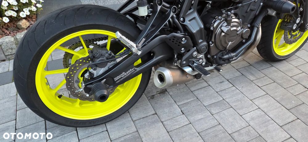 Yamaha MT - 6