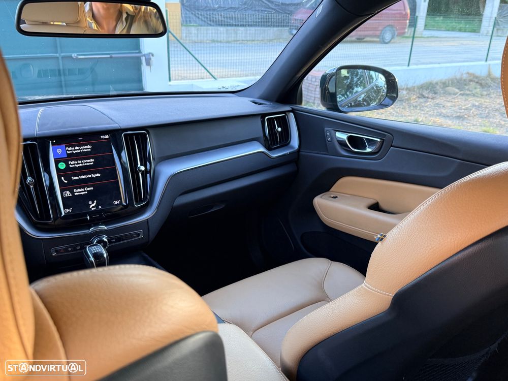 Volvo XC 60 2.0 D3 Momentum - 28