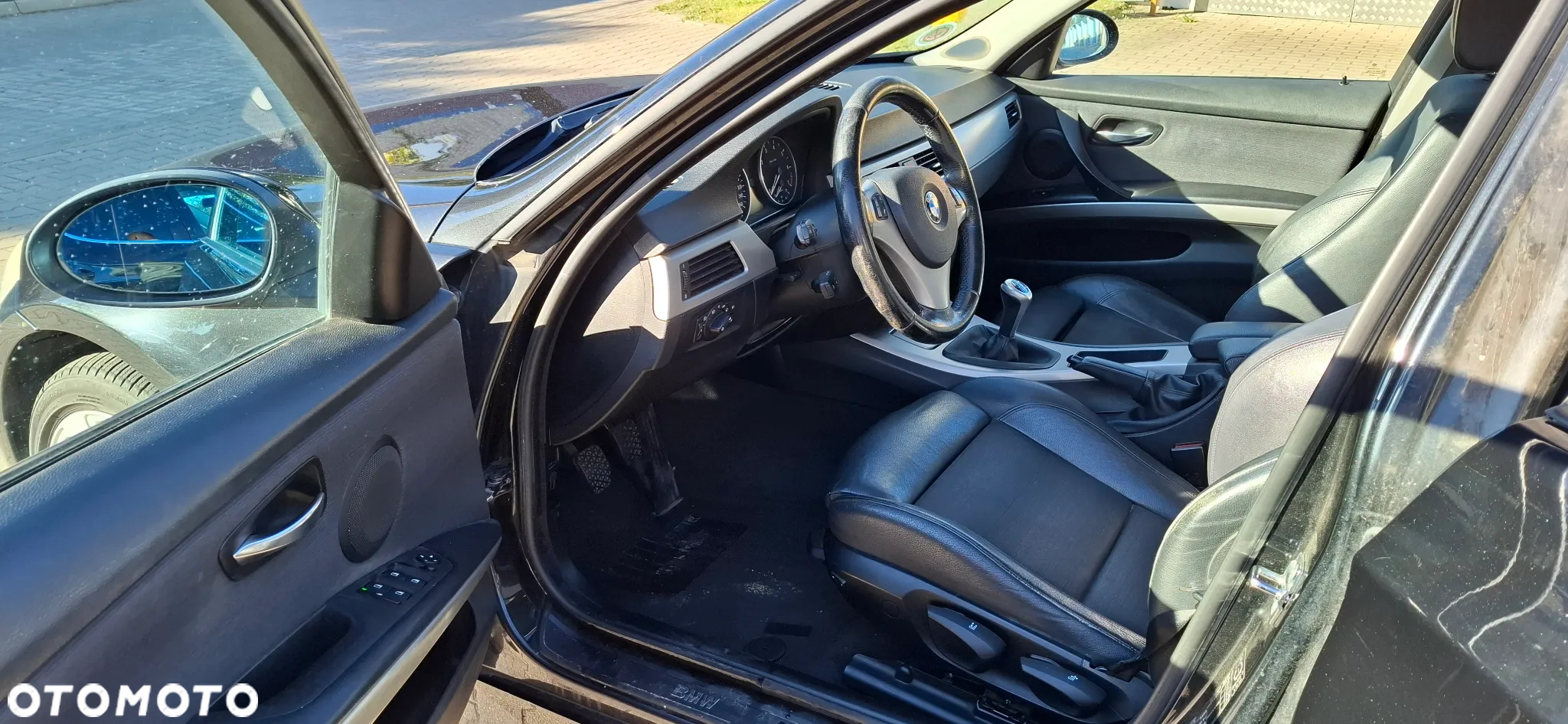 BMW Seria 3 318i - 10