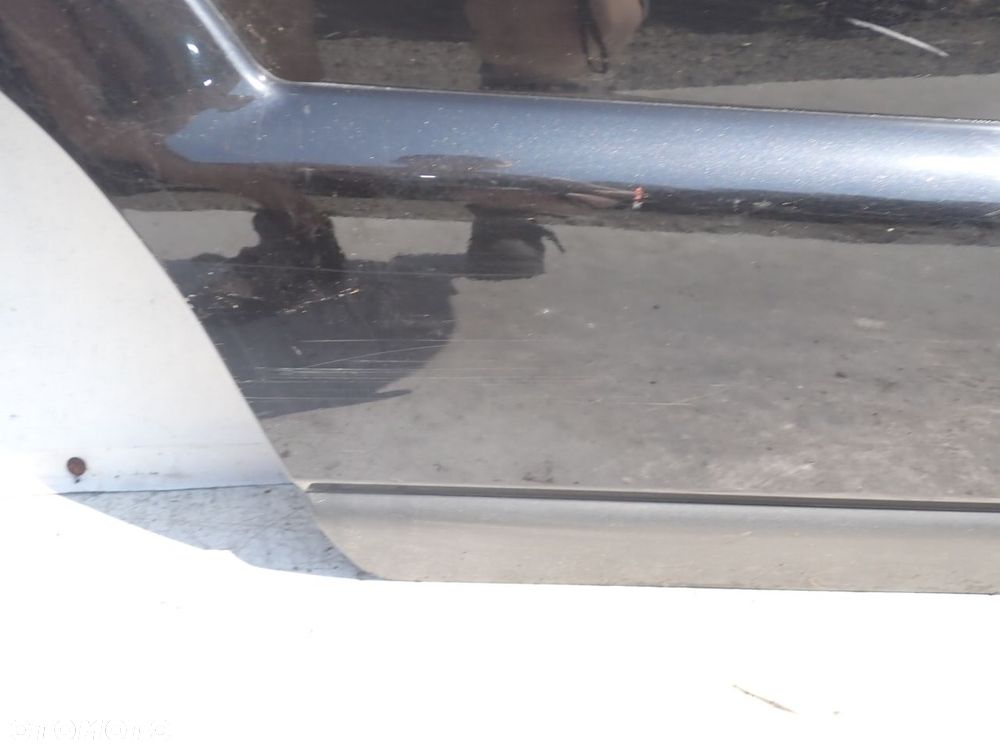 DRZWI PRAWY TYŁ KIA SPORTAGE 2.0 II LIFT KOL: 1K - 4