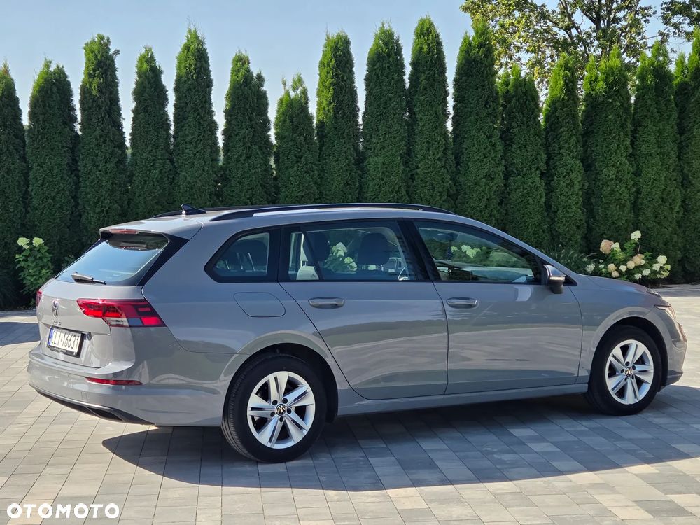 Volkswagen Golf - 25