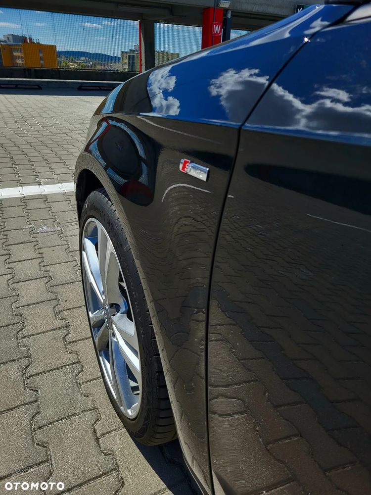 Audi A3 Sportback 2.0 TDI S tronic S line Sportpaket - 8