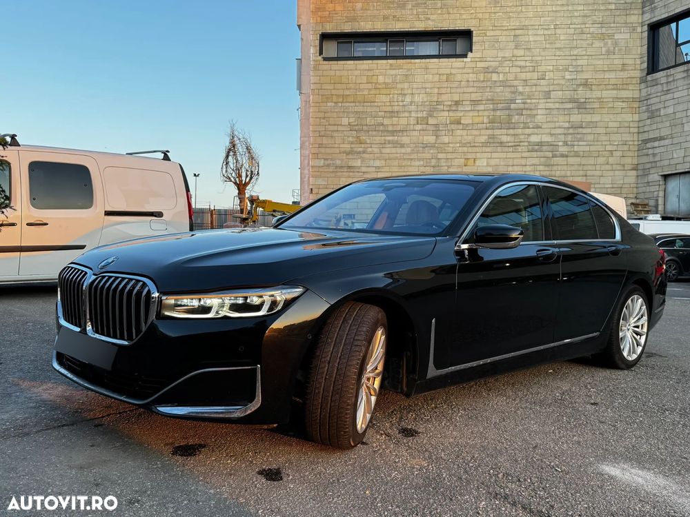 BMW Seria 7 740d xDrive - 33