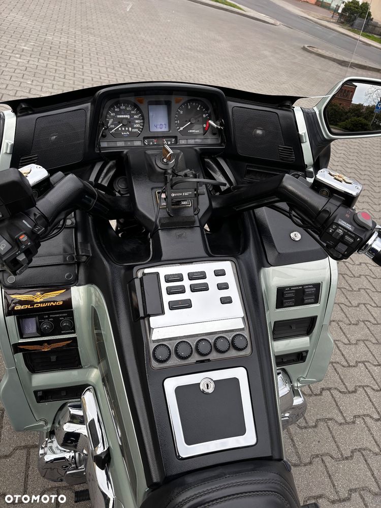 Honda GL - 24