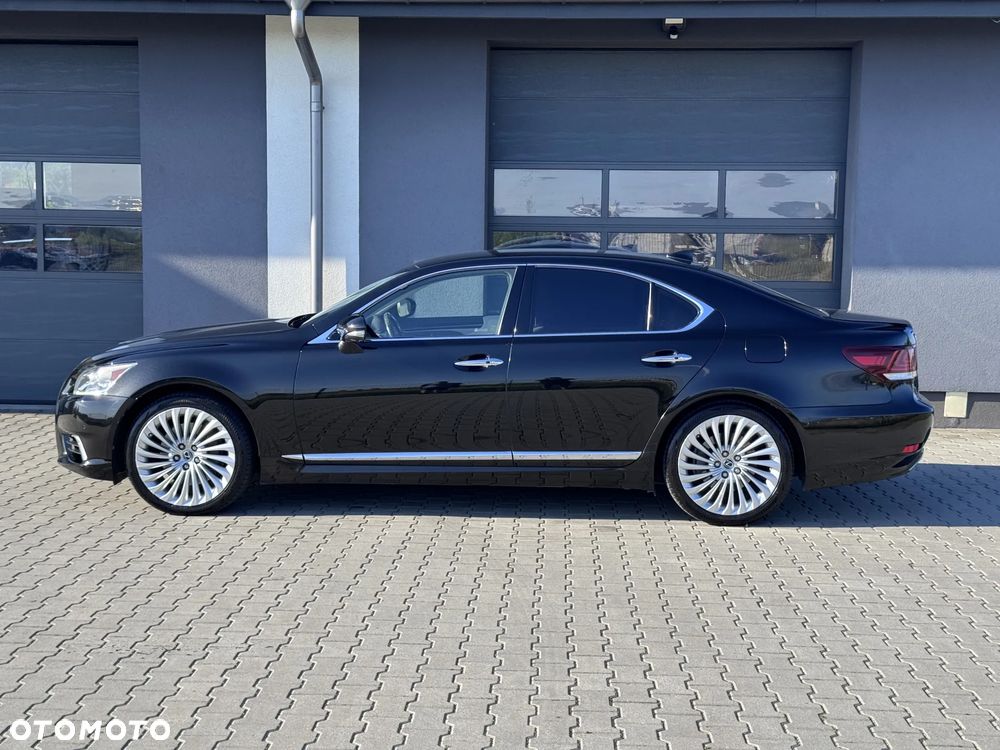 Lexus LS - 5