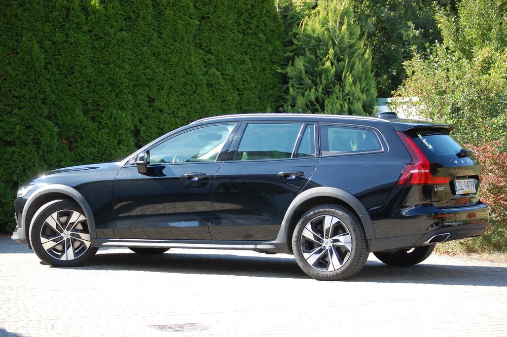 Volvo V60 Cross Country D4 AWD Geartronic Pro - 29