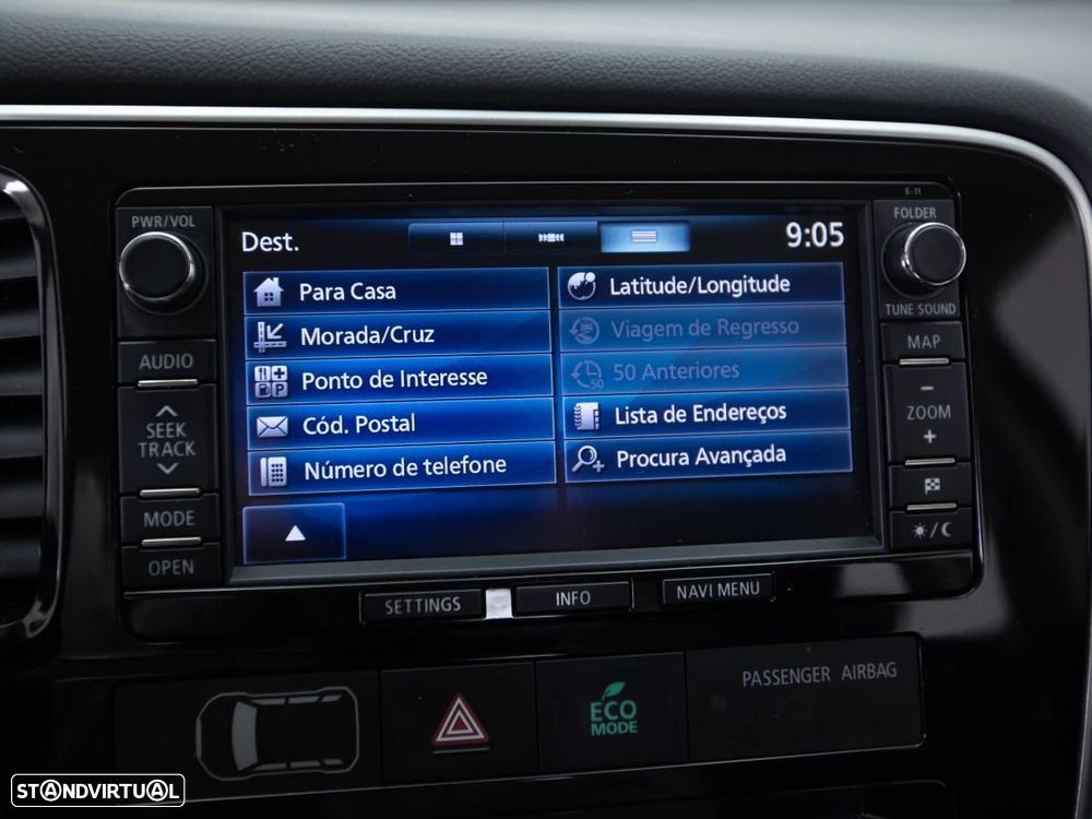 Mitsubishi Outlander - 28