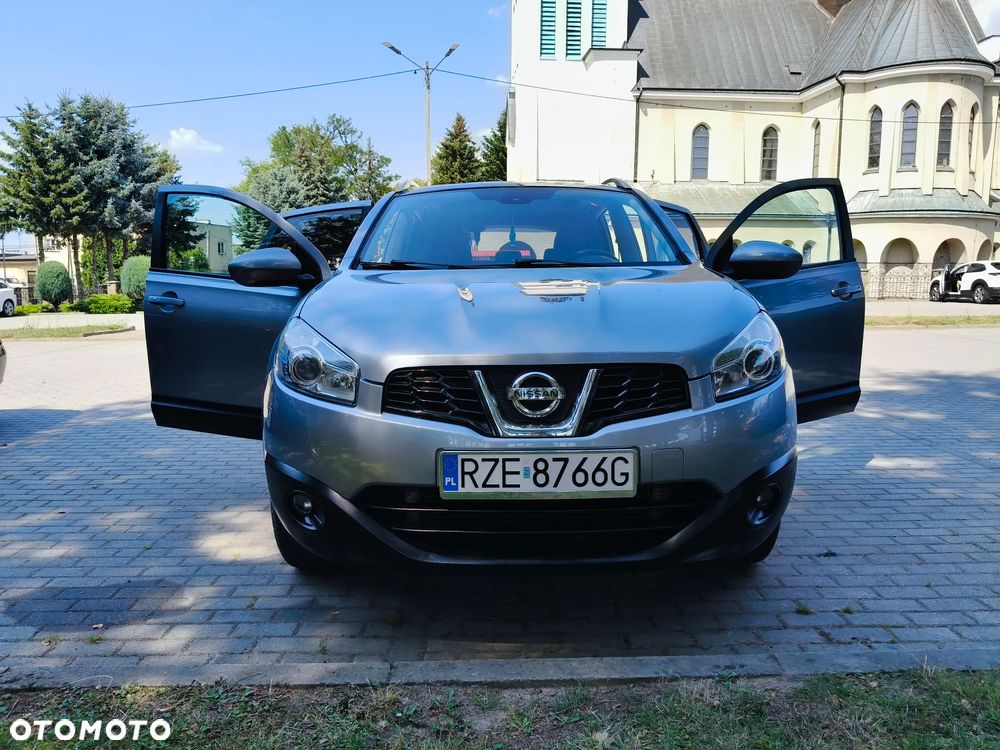 Nissan Qashqai 2.0 dCi DPF acenta - 9