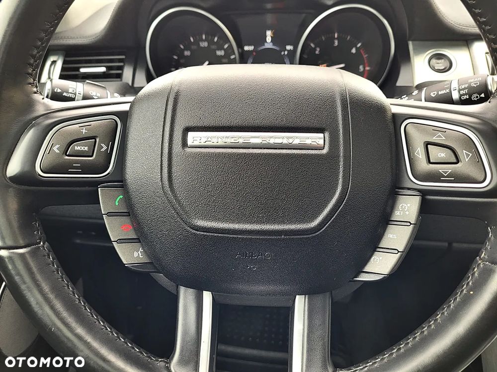 Land Rover Range Rover Evoque - 12
