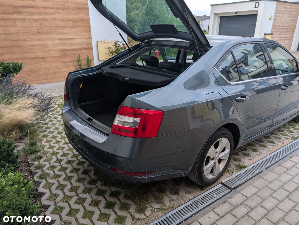 Skoda Octavia - 2
