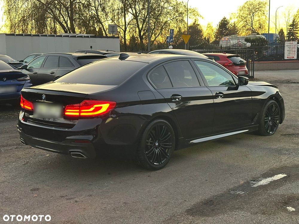 BMW Seria 5 520d xDrive M Sport sport - 11