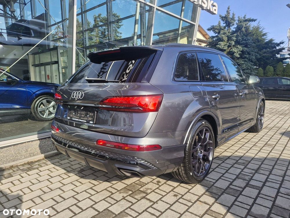 Audi Q7 - 6