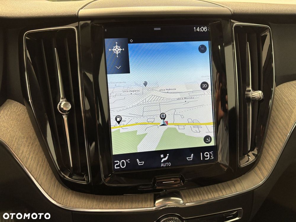 Volvo XC 60 - 27
