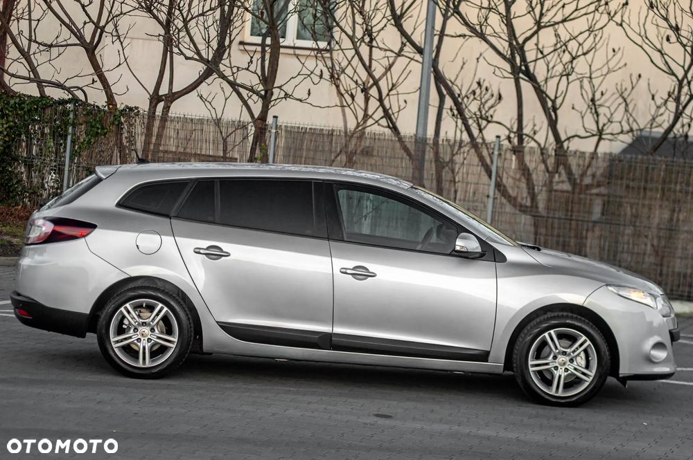 Renault Megane 2.0 140 CVT Dynamique - 4