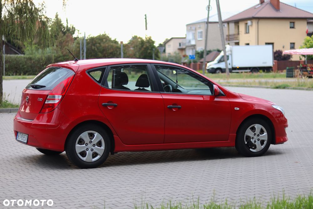 Hyundai i30 1.4 Comfort - 8