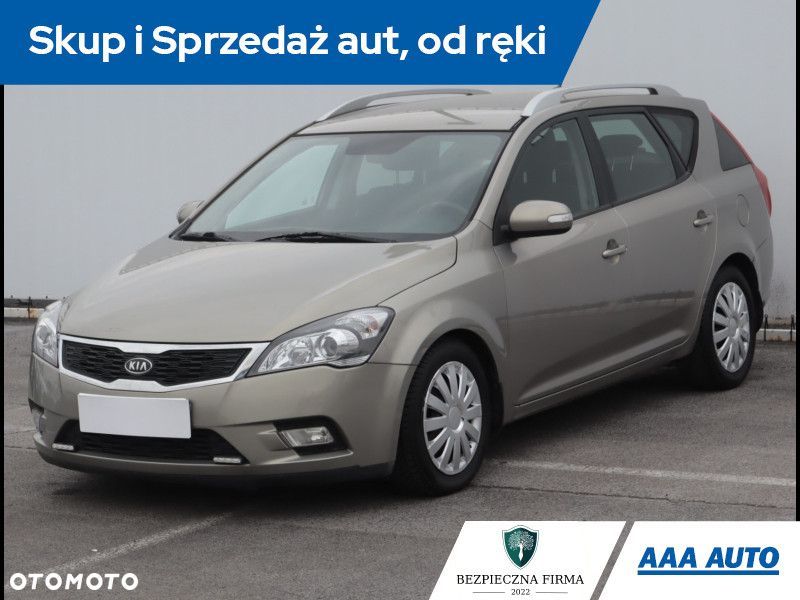 Kia Ceed - 3