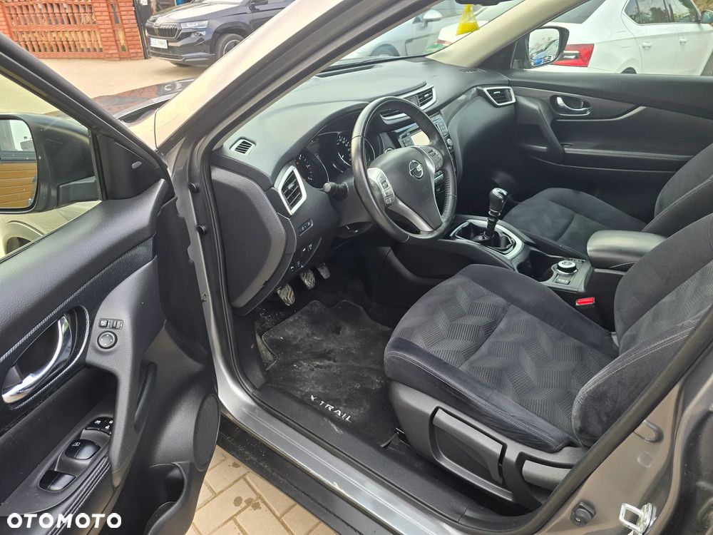Nissan X-Trail - 8