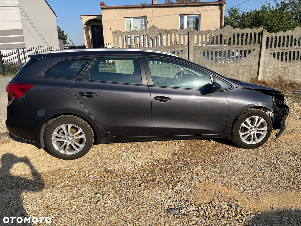 Kia Ceed 1.4 Business Line - 4