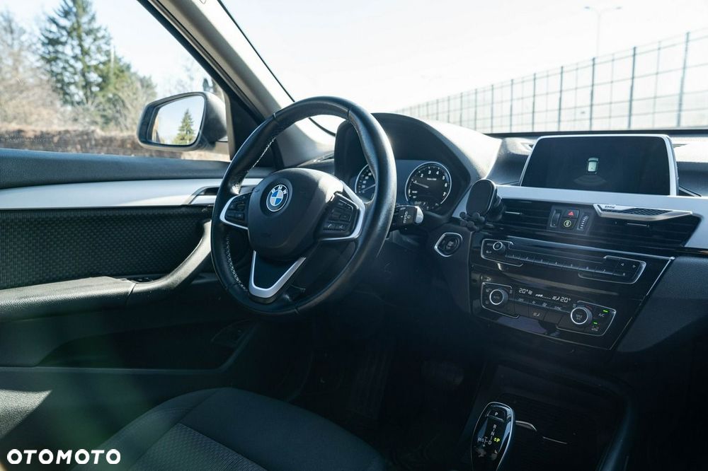 BMW X1 - 18