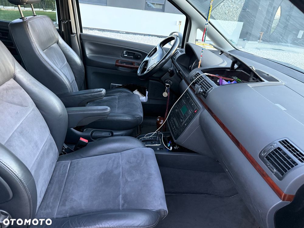 Volkswagen Sharan 1.9 TDI Automatik Highline - 9