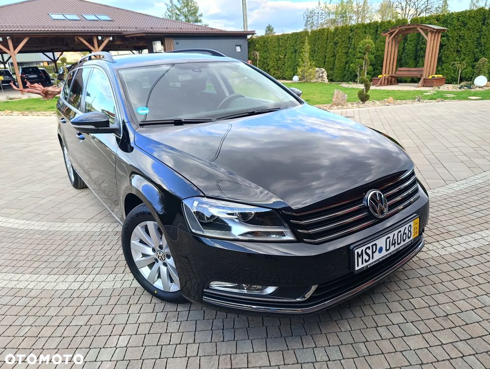 Volkswagen Passat 2.0 Blue TDI SCR Trendline - 8
