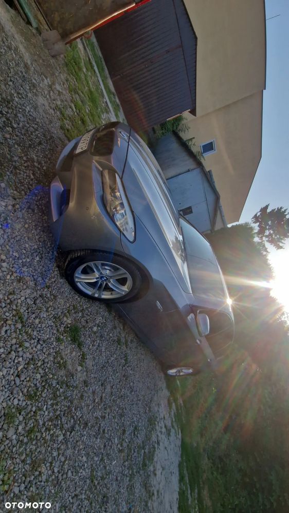 BMW Seria 5 520d - 14