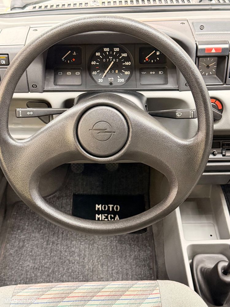 Opel Corsa 1.2 Swing - 24