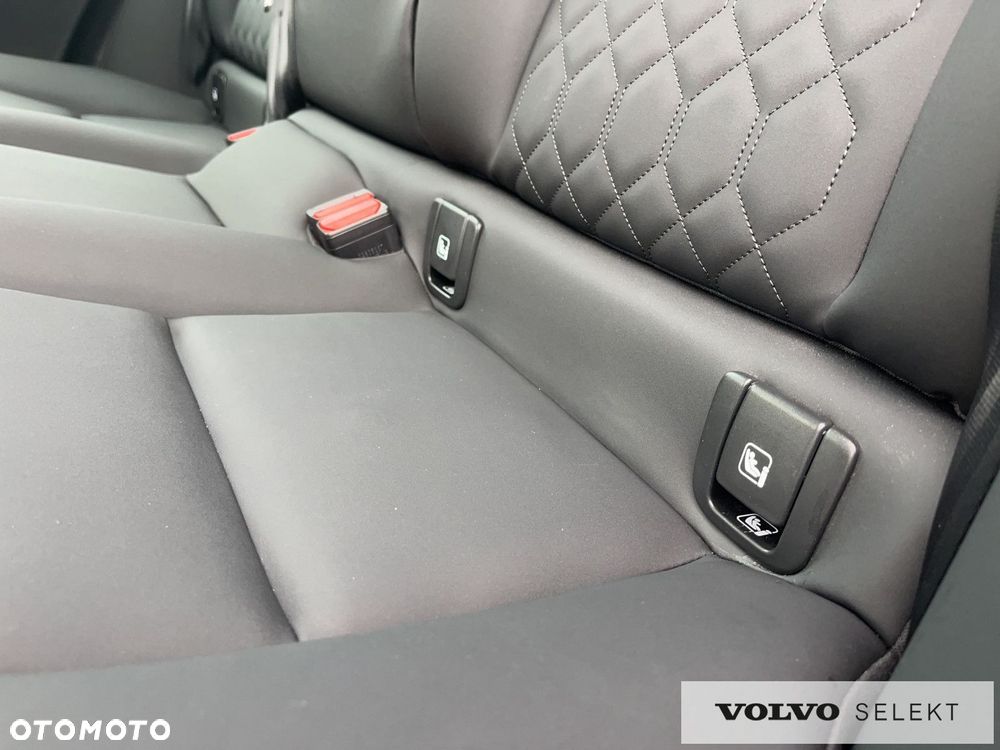 Volvo XC 60 - 25