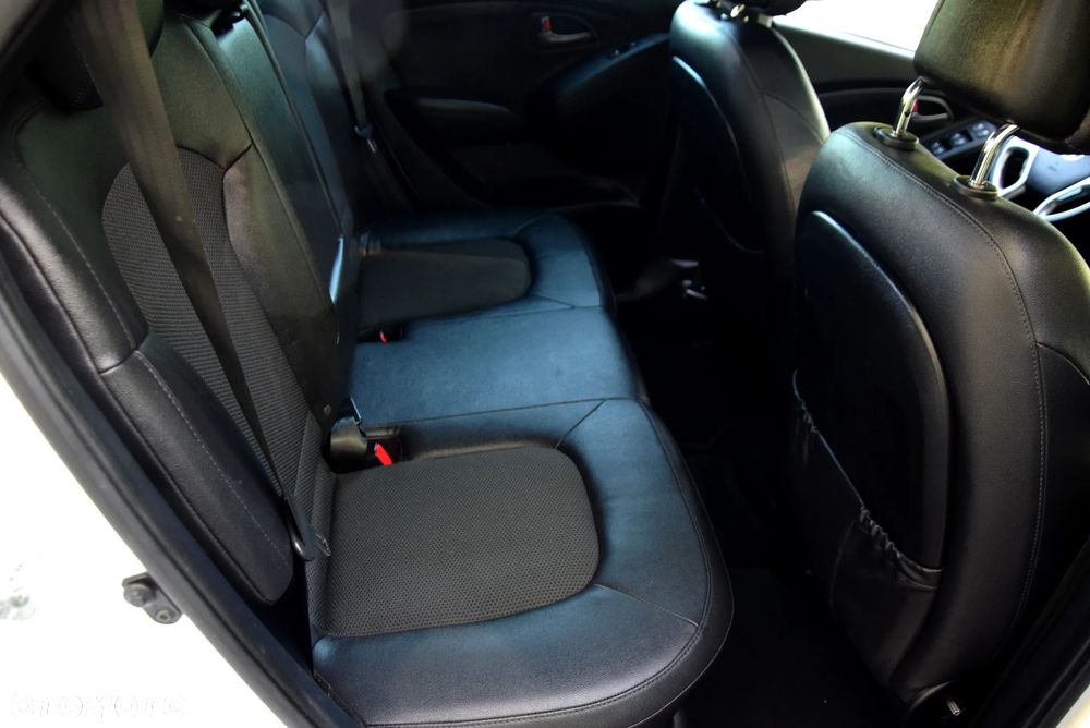 Hyundai ix35 1.6 GDI Premium 2WD - 18