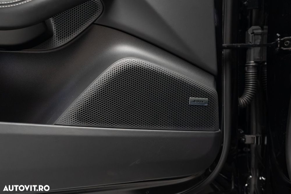 Porsche Macan Turbo 100 kWh - 14