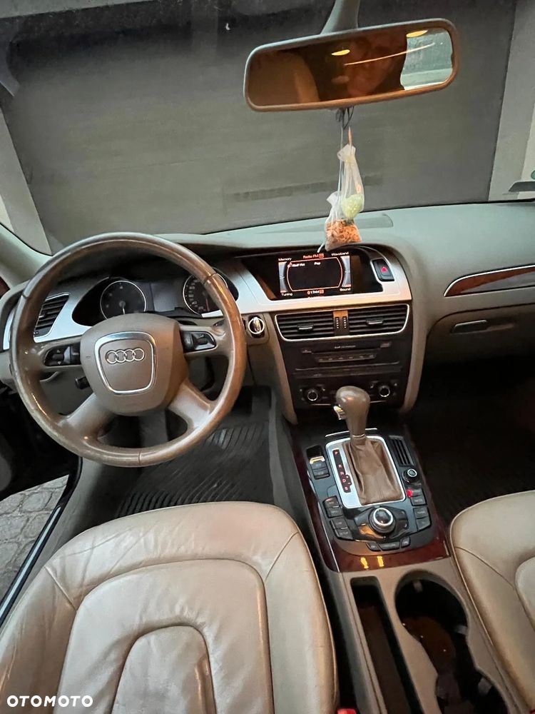 Audi A4 - 8