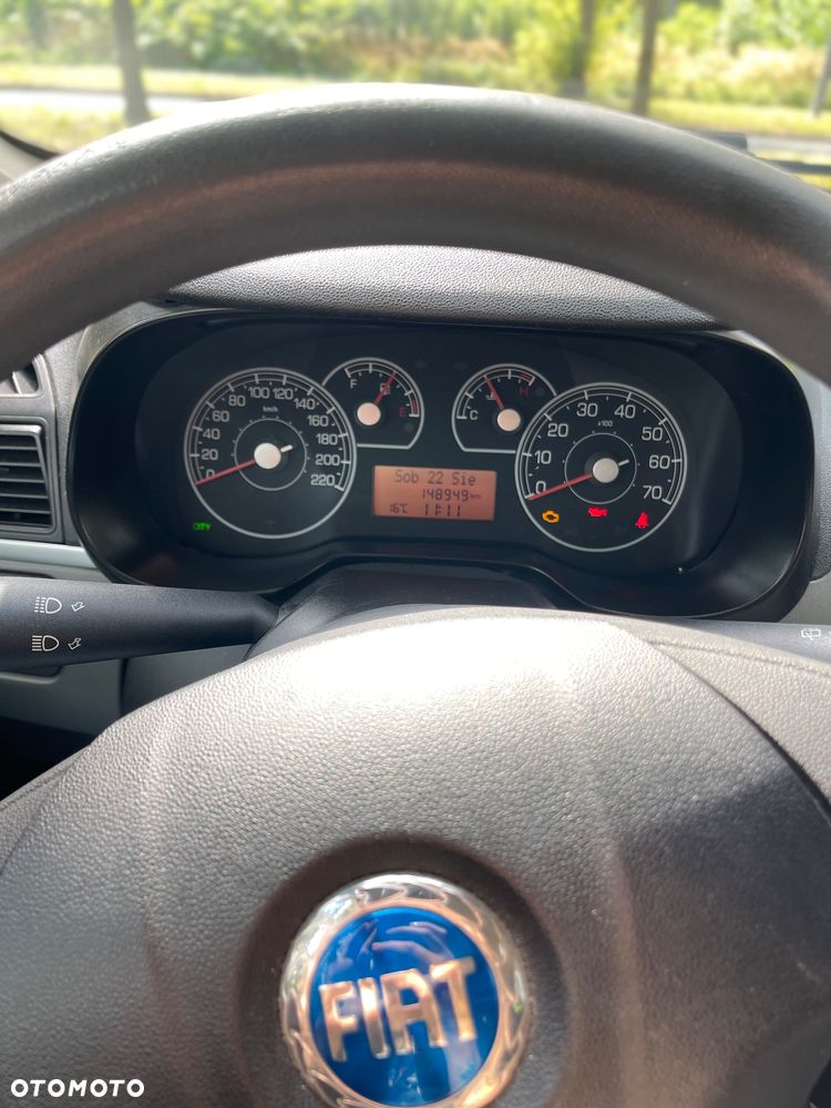 Fiat Grande Punto - 7