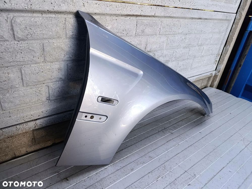 bmw e46 e46 compact błotnik prawy przedni bez rdzy oryginał - 3
