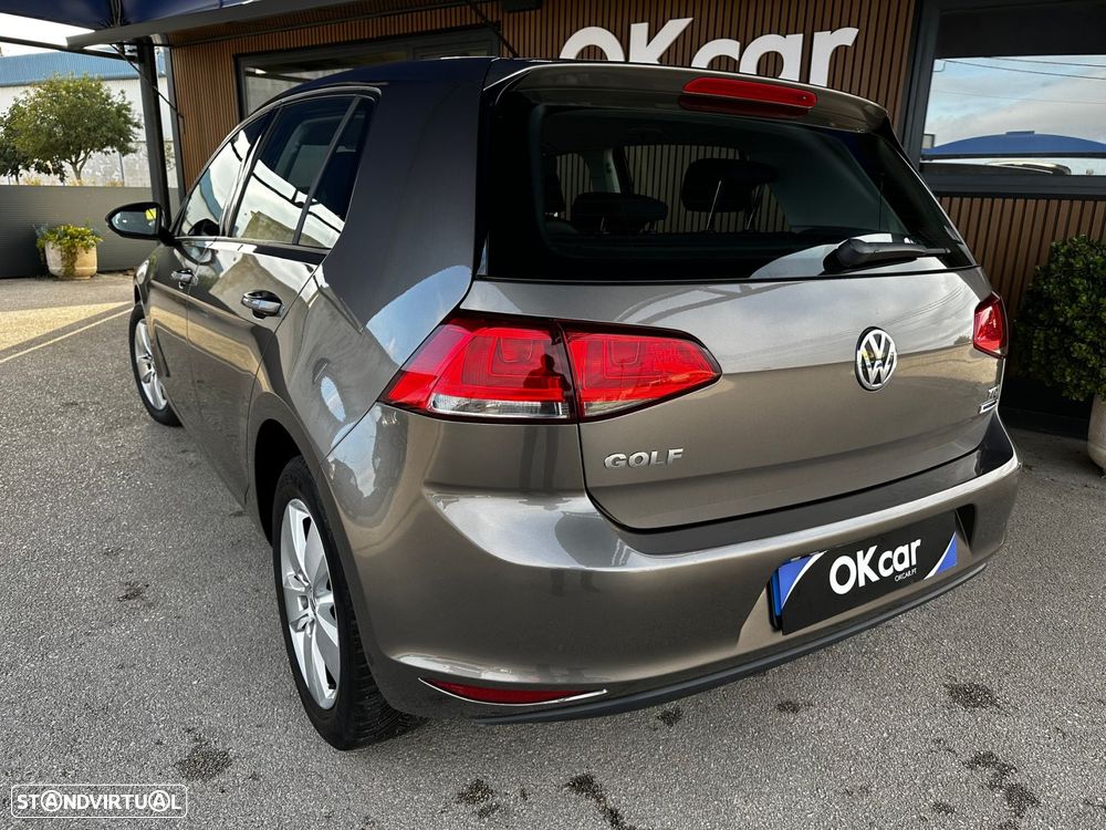 VW Golf 1.6 TDI Confortline - 14