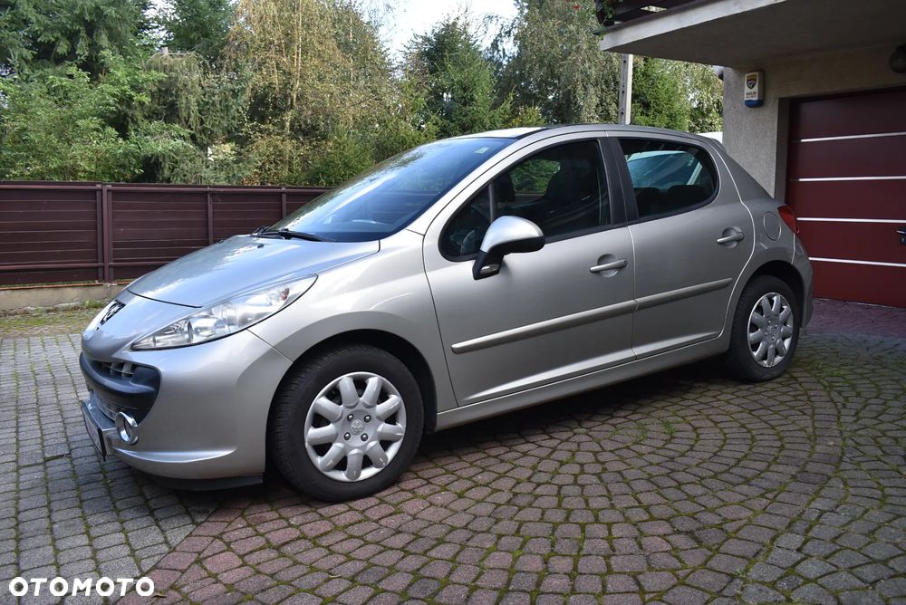 Peugeot 207 120 Automatik Premium - 7