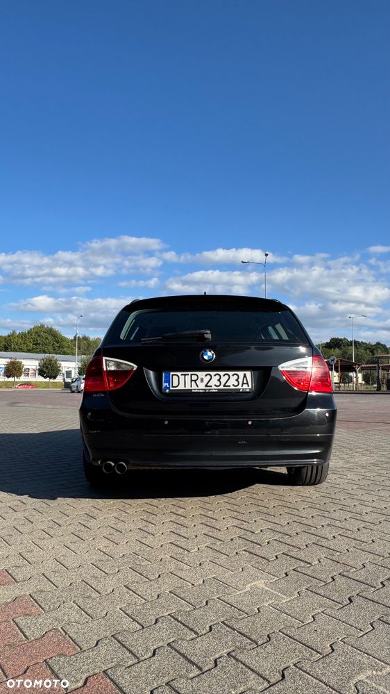 BMW Seria 3 325i - 8