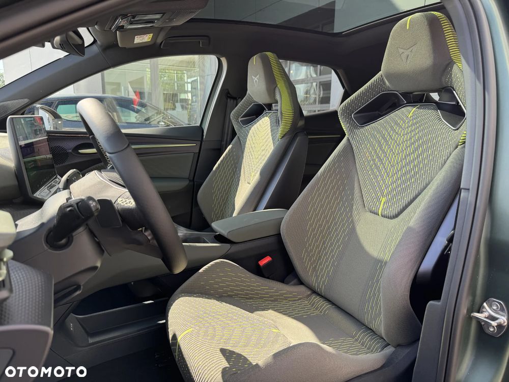 Cupra Raval 52kWh VZ - 14